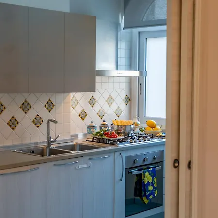 בית נופש By Marcel מאיורי