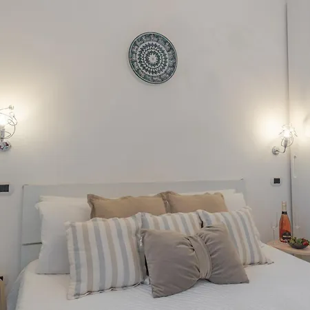 By Marcel Holiday home